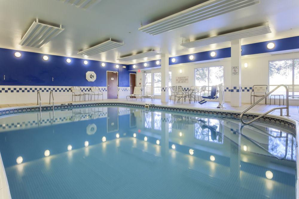 Fairfield Inn Erie Millcreek Mall מראה חיצוני תמונה