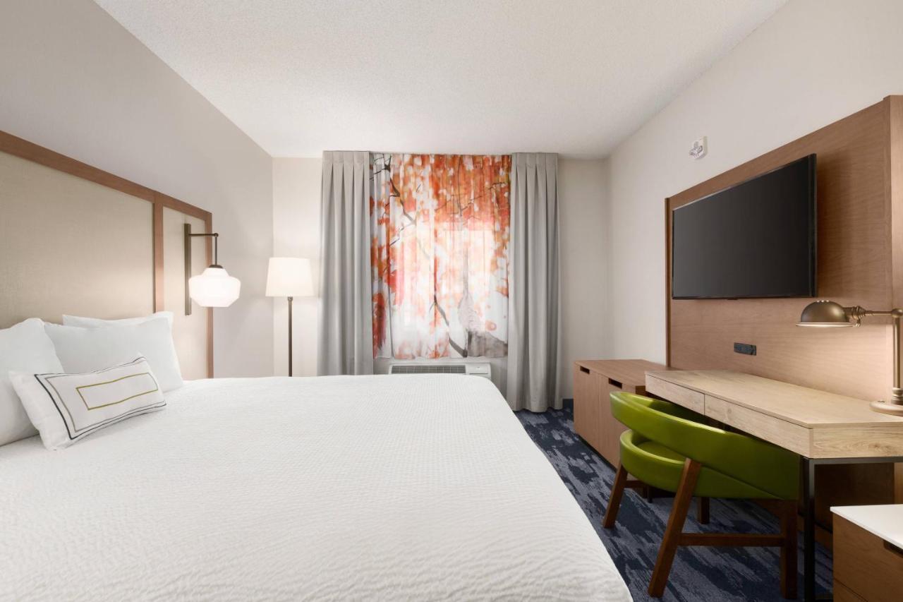 Fairfield Inn Erie Millcreek Mall מראה חיצוני תמונה