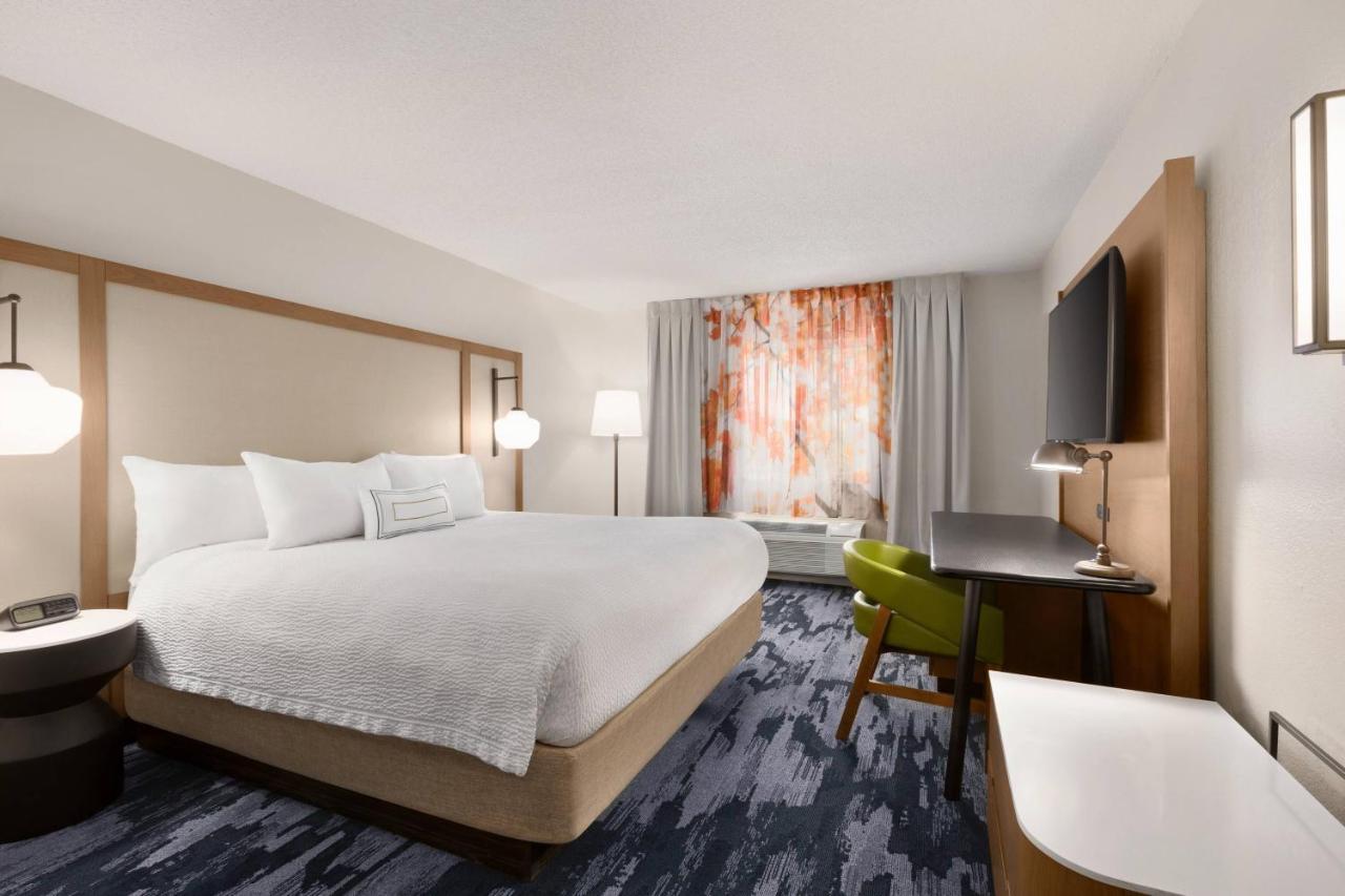Fairfield Inn Erie Millcreek Mall מראה חיצוני תמונה