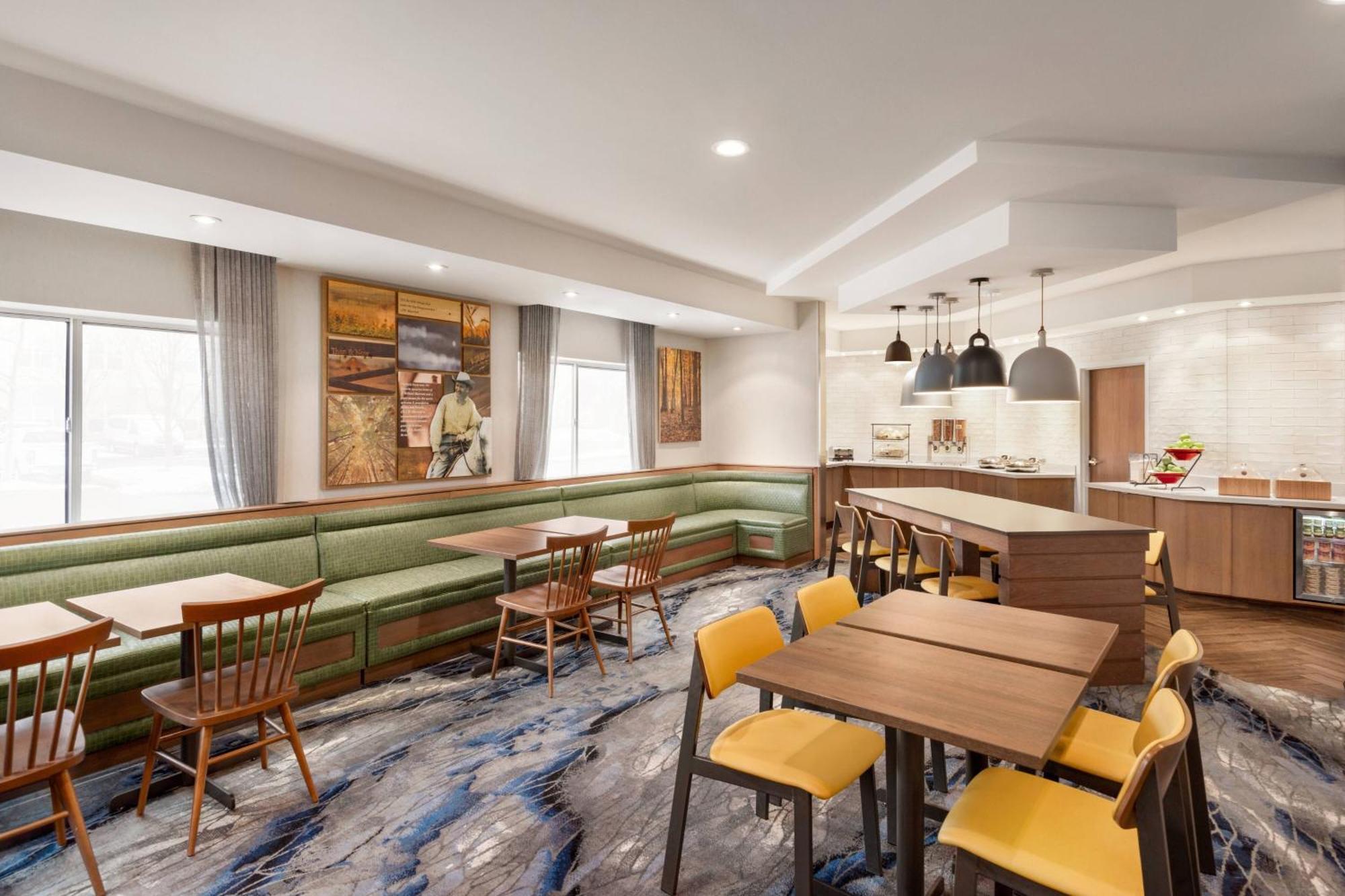 Fairfield Inn Erie Millcreek Mall מראה חיצוני תמונה