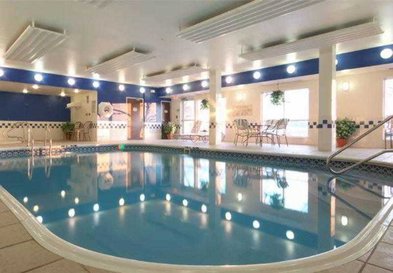 Fairfield Inn Erie Millcreek Mall מראה חיצוני תמונה
