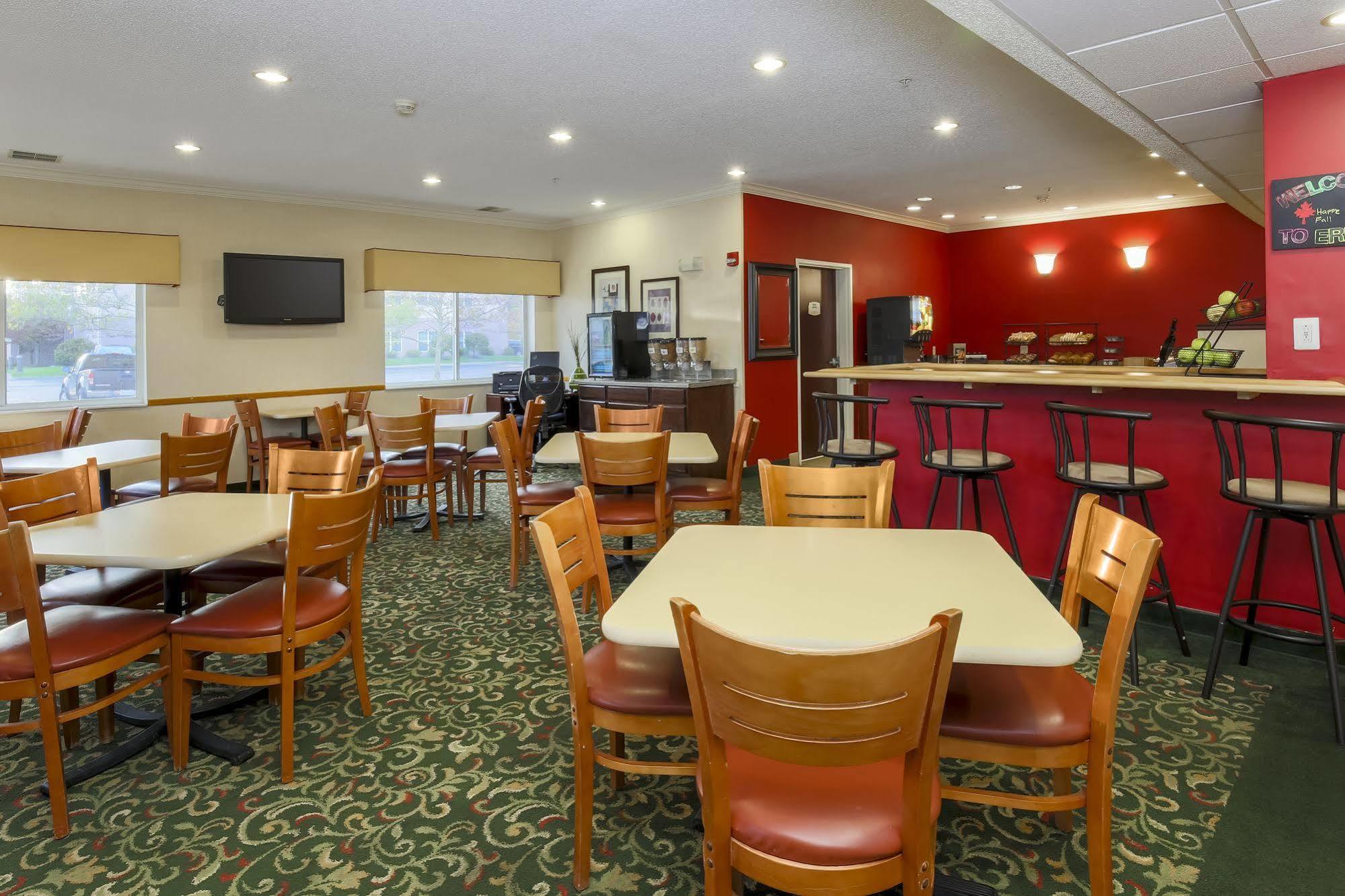 Fairfield Inn Erie Millcreek Mall מראה חיצוני תמונה